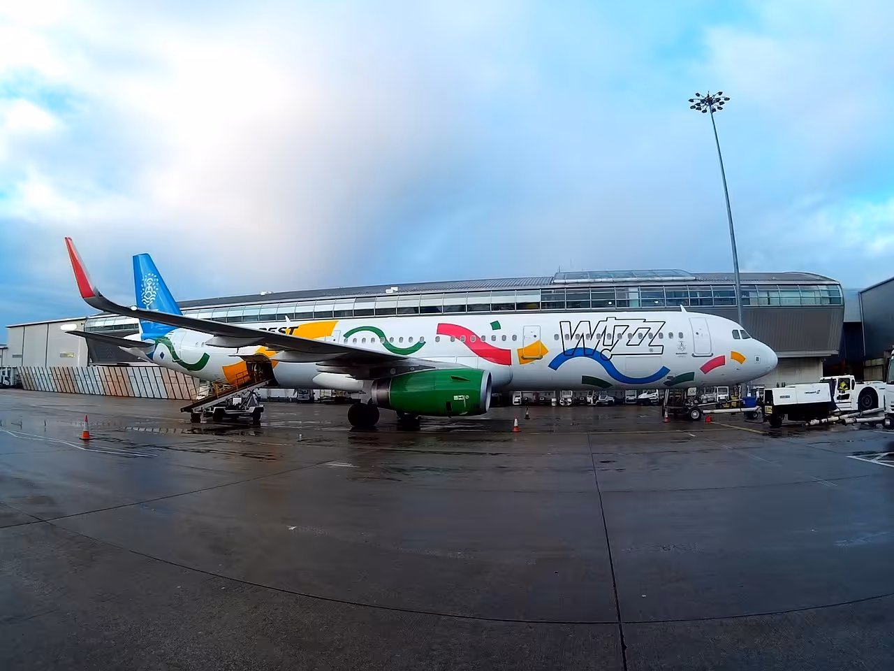 Przedsiębiorca opisujący projekty i klientów w CV